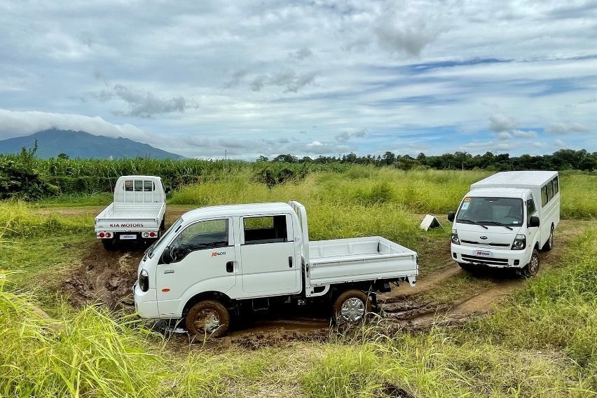 Kia K2500 proves mettle in challenging Batangas driving course
