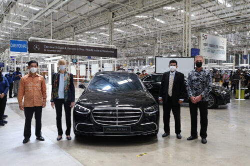 Mercedes-Benz Indonesia Mulai Produksi E-Class dan S-Class Rakitan Wanaherang