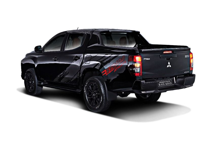 Mitsubishi Strada Athlete Jet Black Mica