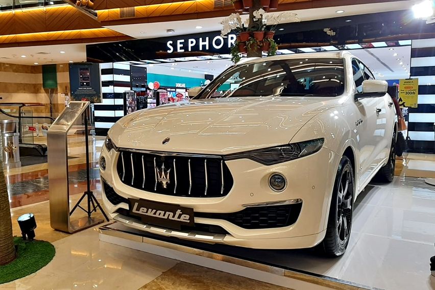 Maserati Ghibli & Levante OTO Mall Exhibition PIM