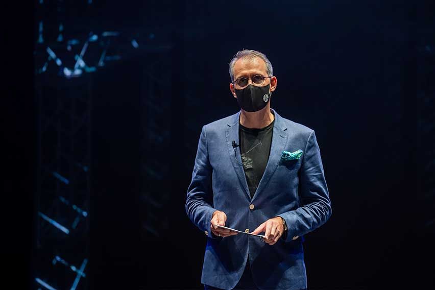 Mr. Michael Jopp, VP Sales & Marketing Passenger Cars, Mercedes-Benz Malaysia 