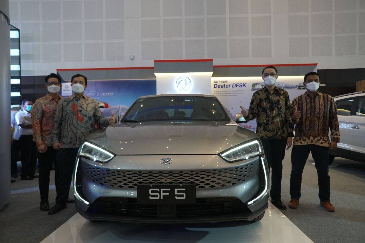 Mengenal Lebih Dekat Seres SF5, Mobil Listrik dari DFSK