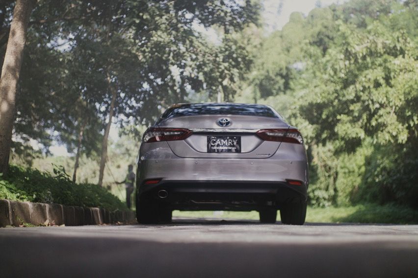 2022 Toyota Camry Hybrid rear profile