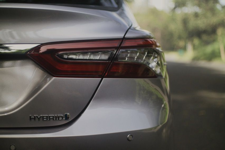 2022 Toyota Camry hybrid tail lights