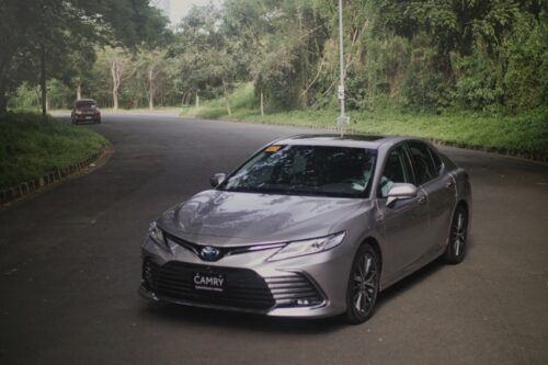 First drive: King Camry now comes in hybrid only