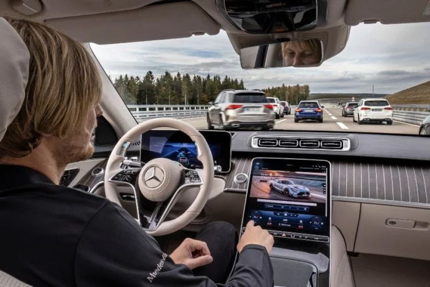 Mercedes-Benz Drive Pilot 