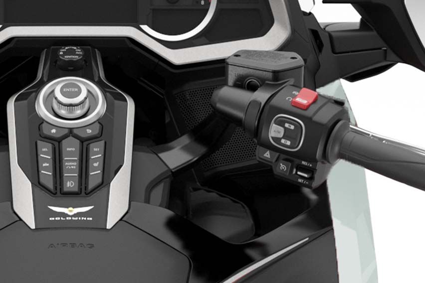 2022 Honda Gold Wing GL 1800 riding modes