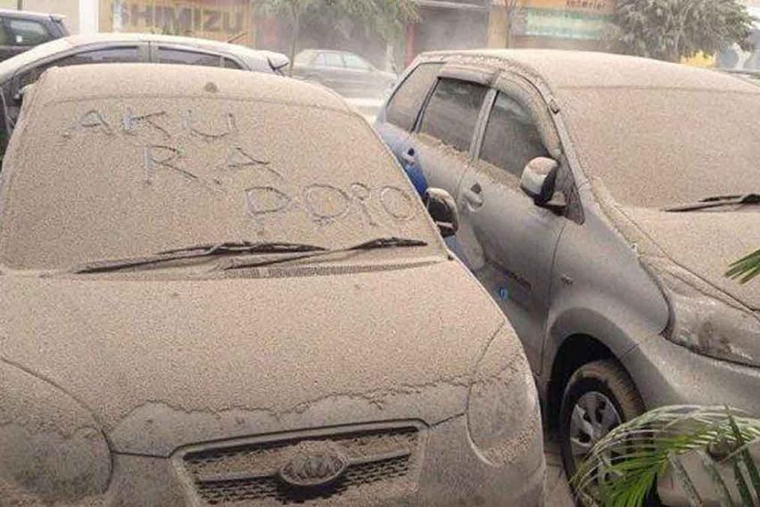 Watch This When Cars Are Affected by Volcanic Ash Volcanic Eruptions