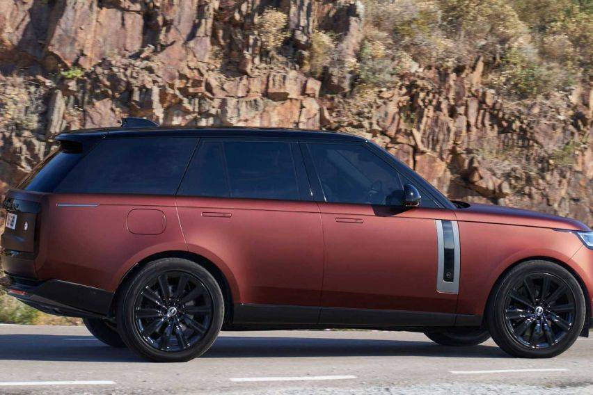 2023 Land Rover Range Rover SV revealed, order books opening in early 2022