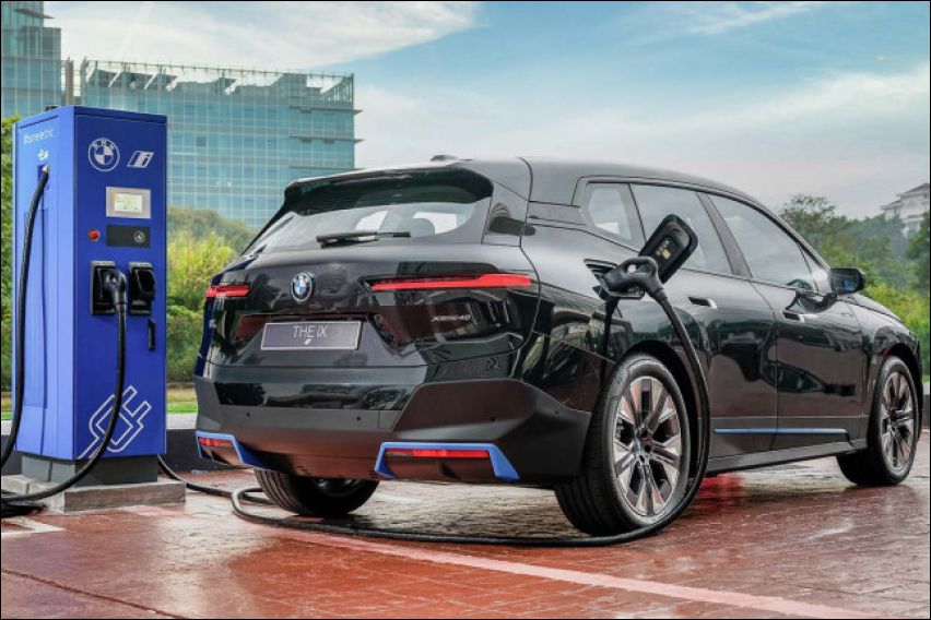 BMW Rapid-Charging DC Chargers