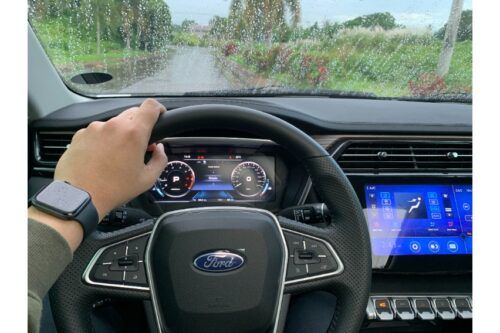 Ford shares safe driving tips for the long holiday drive