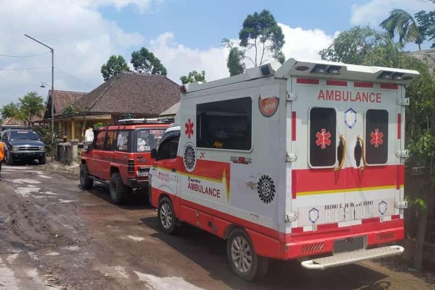 Suzuki bantu korban Semeru