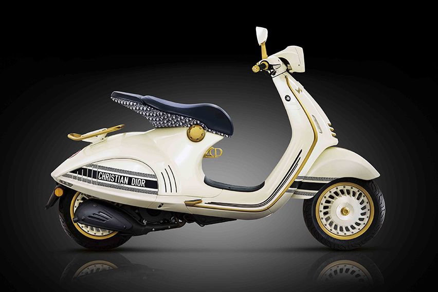 Vespa 946 Christian Dior