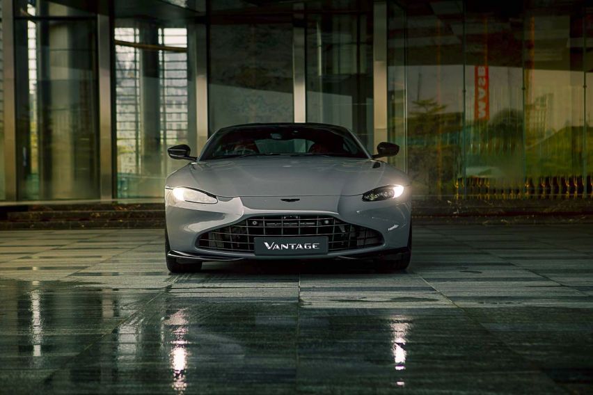 Aston Martin KL introduces the Vantage customized unit, the Hunter Edition