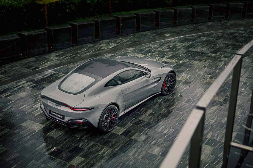 Aston Martin Vantage Hunter Edition