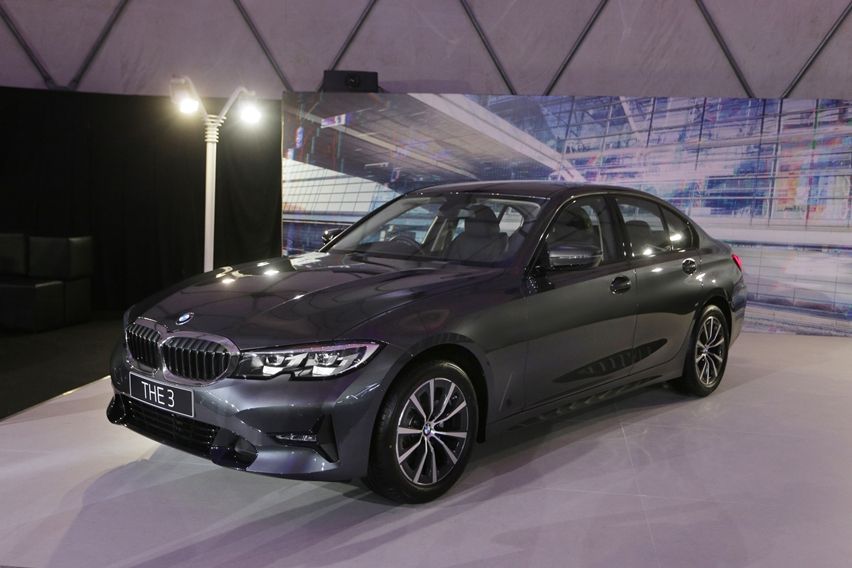 BMW 320i Dynamic