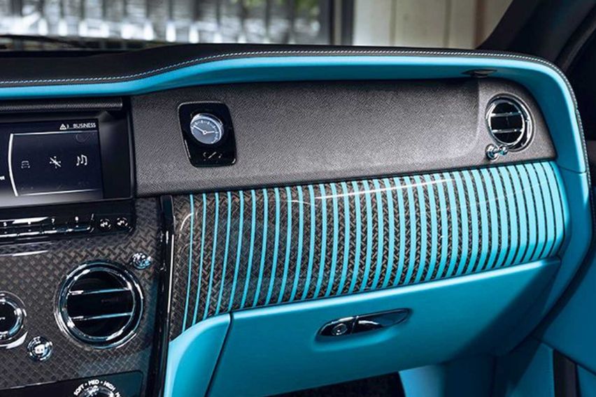 Rolls Royce Cullinan Black and Bright Collection