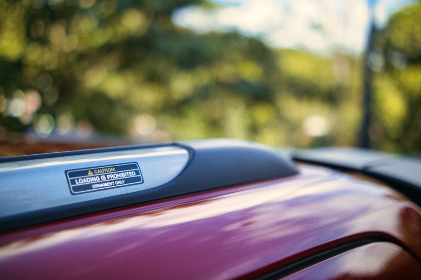 Toyota Hilux Conquest Roof Rail