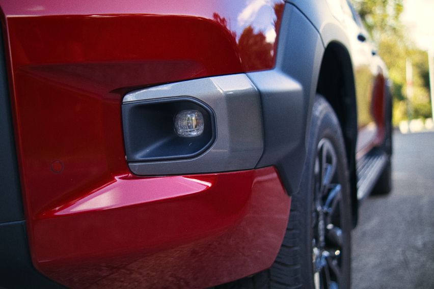 Toyota Hilux Conquest Fog Lamp