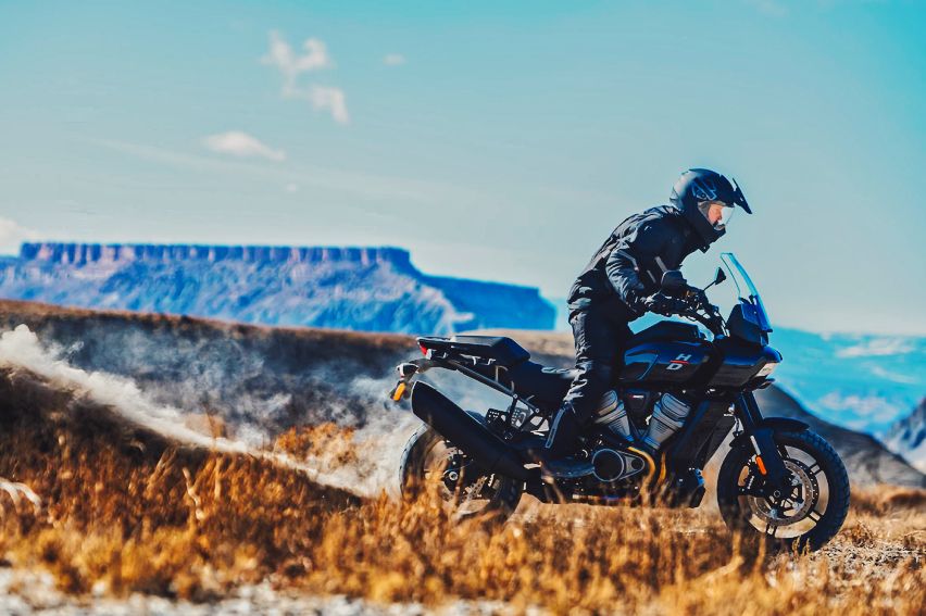 Harley-Davidson-Pan-America-1250-on-the-Road