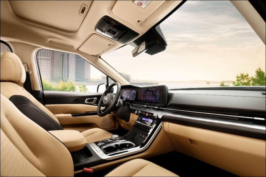 4th-gen Carnival cabin