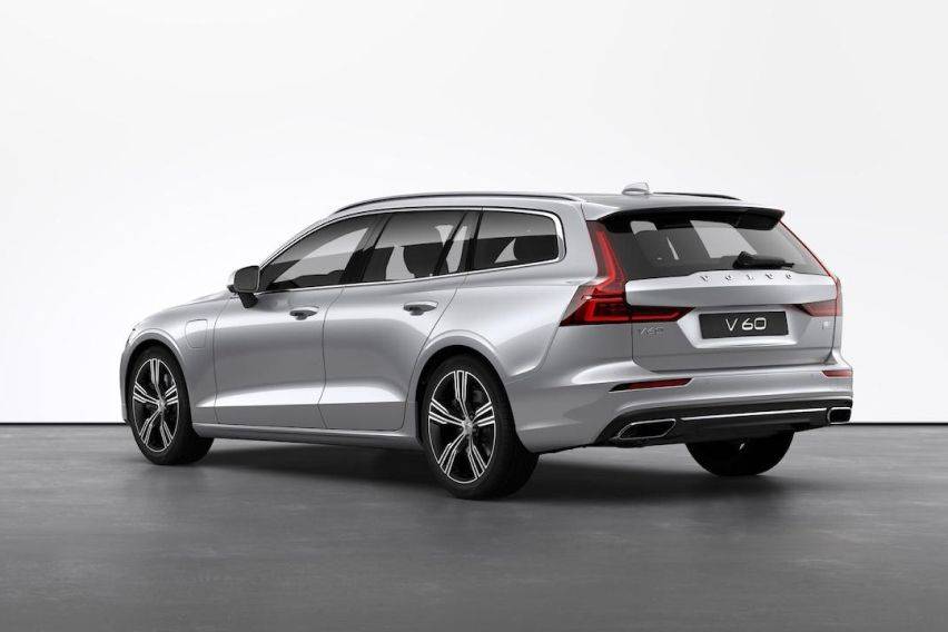 2022 Volvo V60 Recharge V8: First Impression