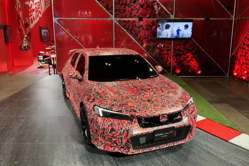 2023 Honda Civic Type R prototype showcased at the 2022 Tokyo Auto Salon 