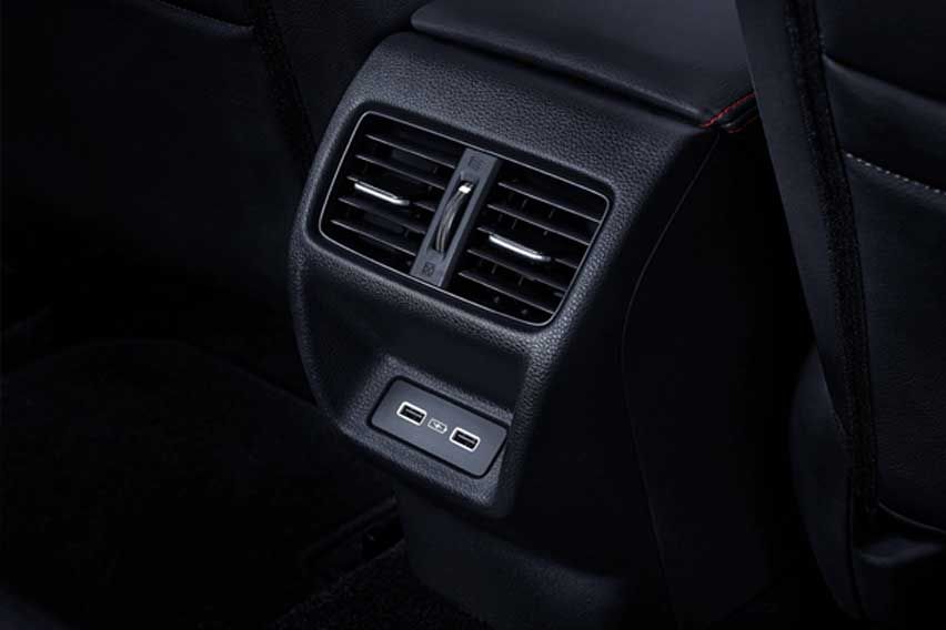New Honda Civic rear AC vents