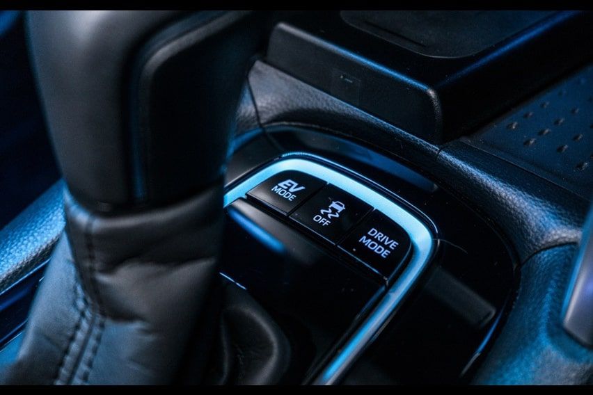 Toyota Corolla Cross Hybrid gearbox