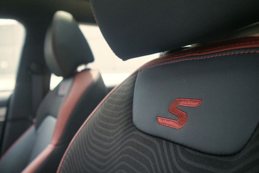 Geely Coolray Limited Seats