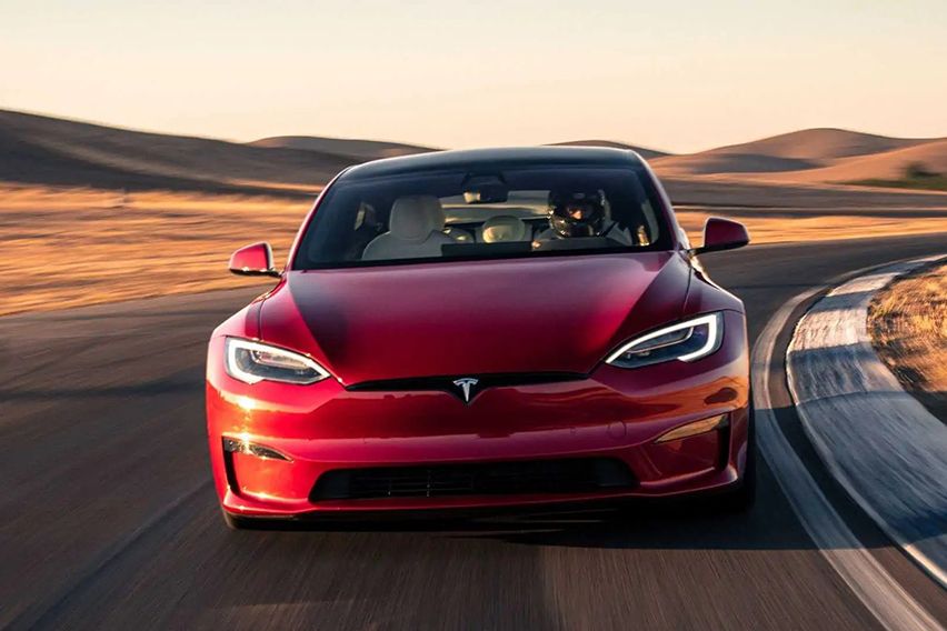 Tesla Kembali Recall Produknya Akibat Masalah di Monitor