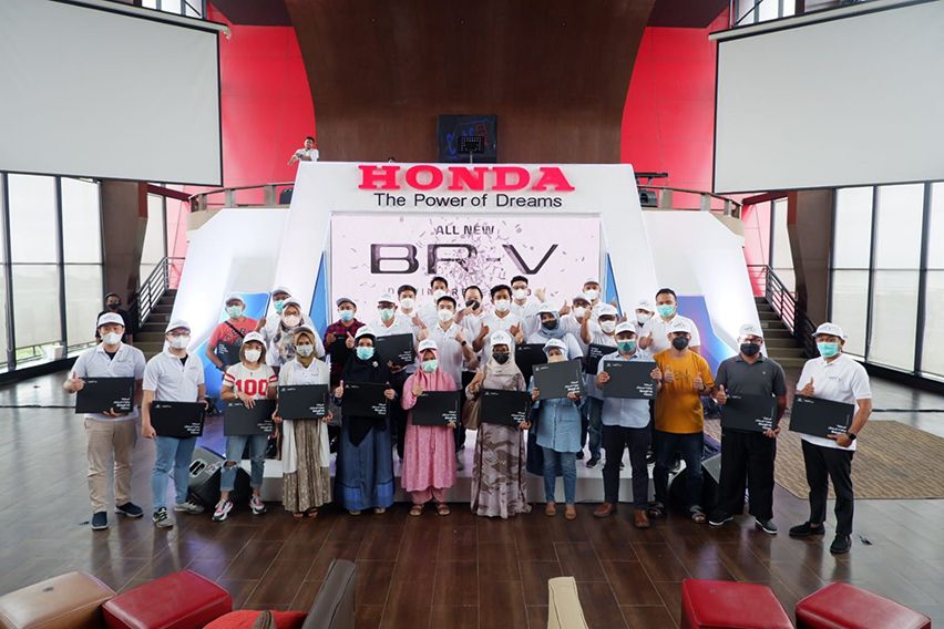 Konsumen di Medan dan Makassar Kini Sudah Bisa Nikmati All New Honda BR-V