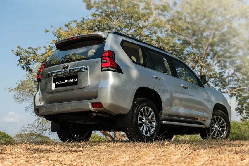 toyota-land-cruiser-prado