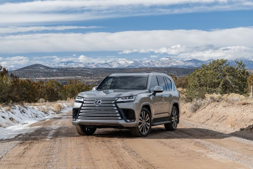 Lexus LX 600