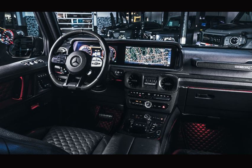 Brabus 800 Adventure XLP SUPERBLACK interior