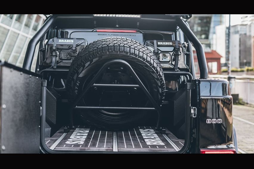 Brabus 800 Adventure XLP SUPERBLACK features