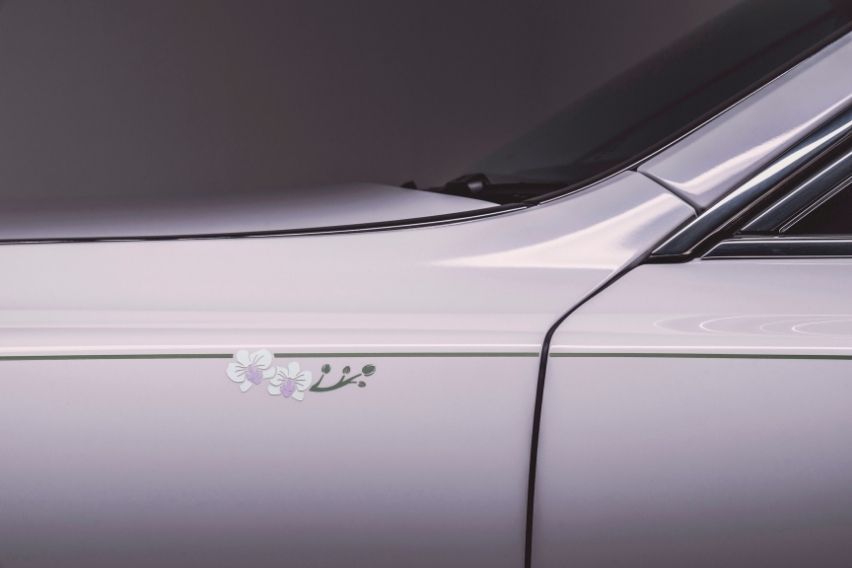 Rolls-Royce Phantom Orchid
