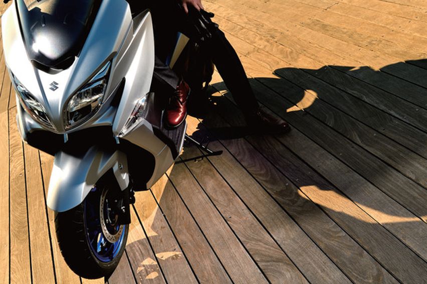 all-new BURGMAN 400 wheels