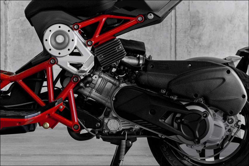 Italjet Dragster 125 engine