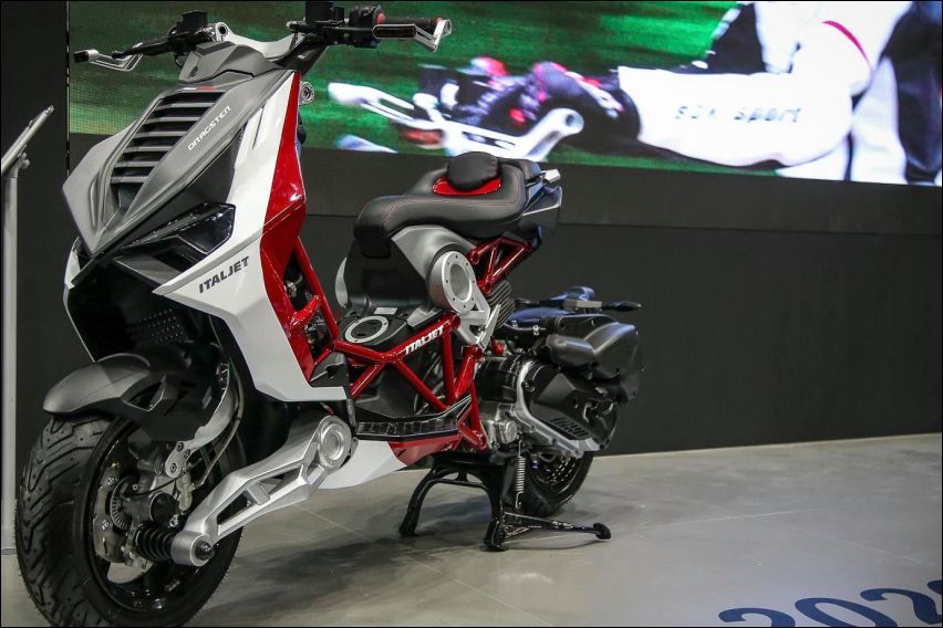 Italjet Dragster 125 features