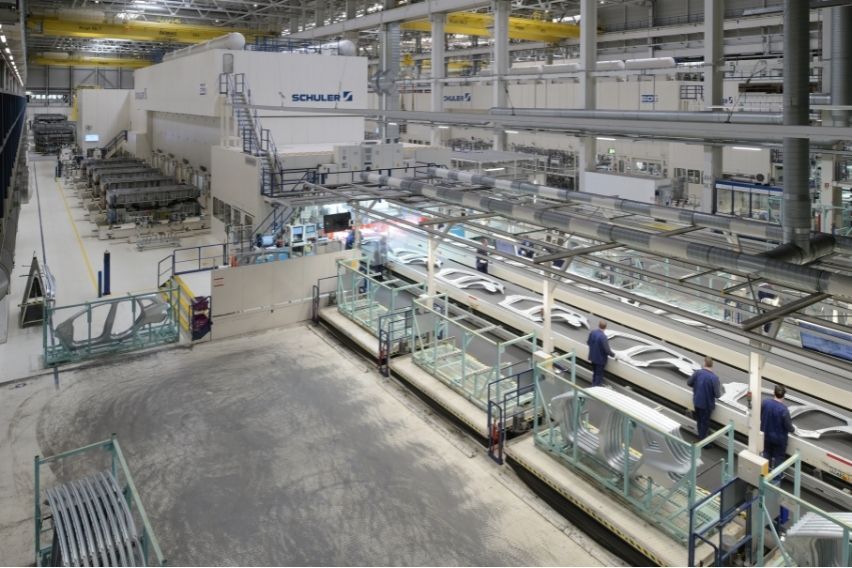 Use of low-carbon steel at BMW Group's European plants