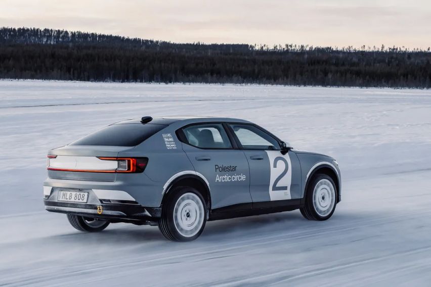 Polestar 2 Arctic Circle