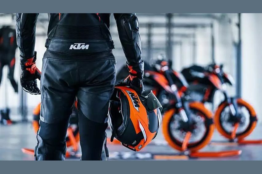 two new 890 Duke arriving