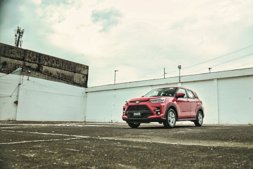 Toyota Raize quarter view wide