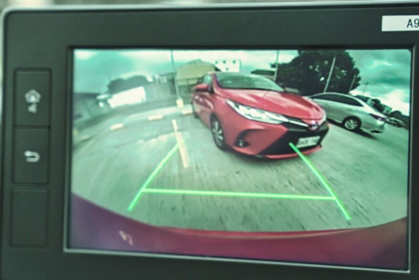 Toyota Raize Backup Camera