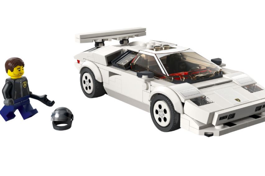 These Lego modes are a perfect gift for car fans and kids aged 8+