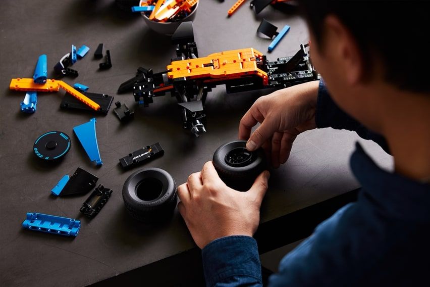 Lego Technic 2022 McLaren Formula 1 