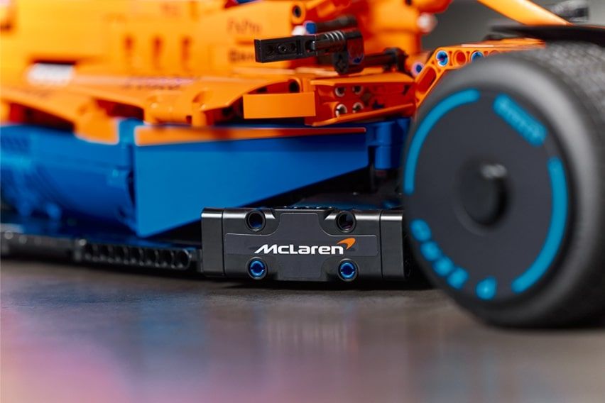 McLaren Formula 1 lego car features