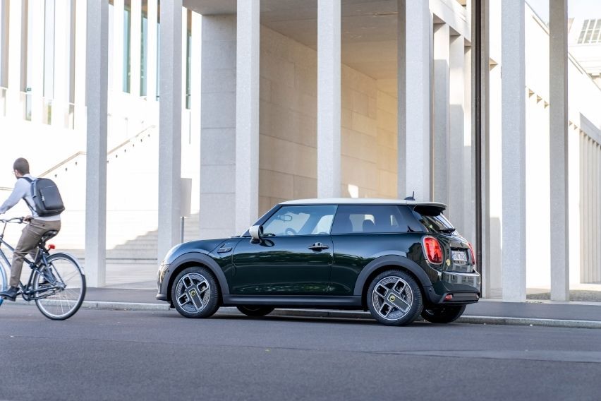 Mini Cooper SE Resolute Edition