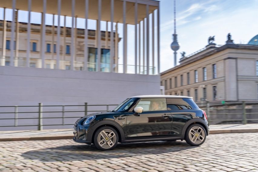 Mini Cooper SE Resolute Edition